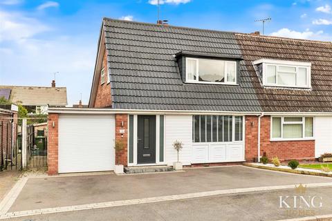 3 bedroom semi-detached house for sale, Albury Road, Studley