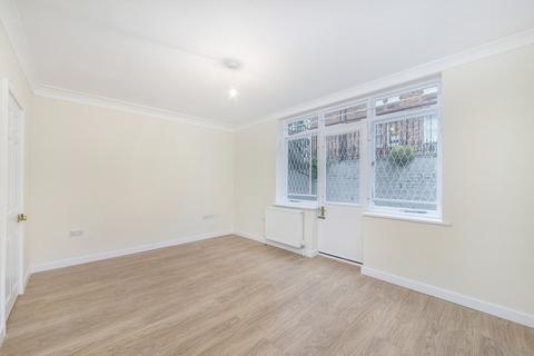 Studio to rent, Park Walk, Chelsea SW10