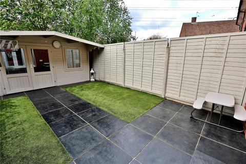 16 Loxley Close, Byfleet, West Byfleet, KT14 7GA