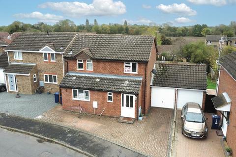 3 bedroom detached house for sale, High Meadow, Bury