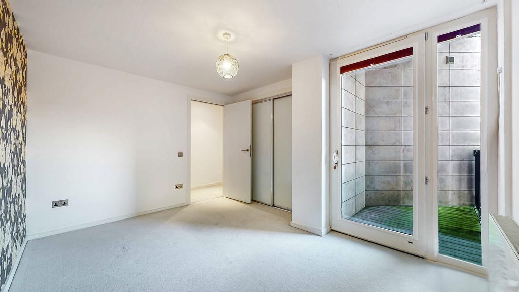 28-10 Park Circus Place Flat 1.3 35