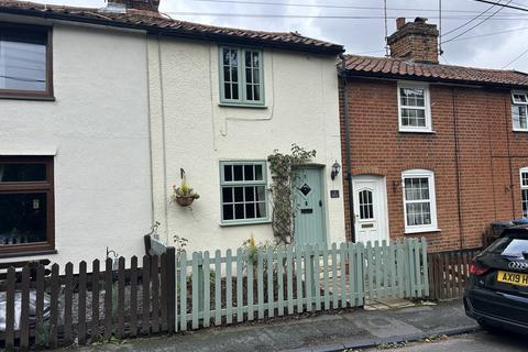 2 bedroom cottage to rent, High Street, Suffolk IP6