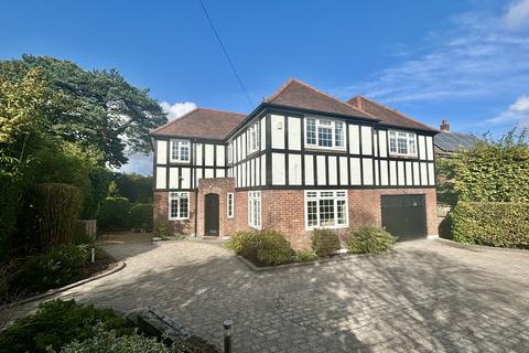 5 bedroom detached house for sale, Upton Way, Broadstone