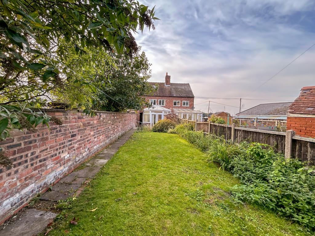 Garden rear