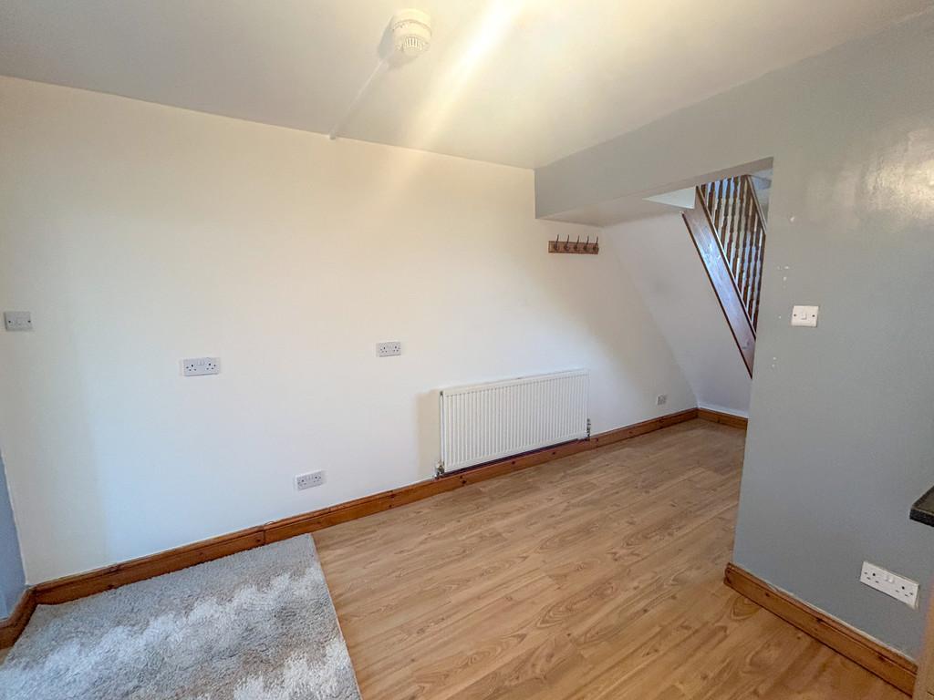 Kitchen dining area