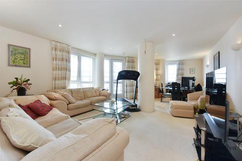 2 bedroom apartment to rent, New Atlas Wharf, 3 Arnhem Place, London, E14