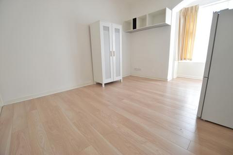undefined, Hencroft Street South, Slough
