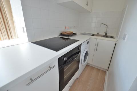 undefined, Hencroft Street South, Slough