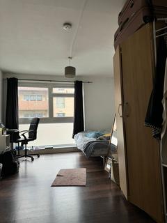 3 bedroom flat to rent, Lisson Grove, London NW1