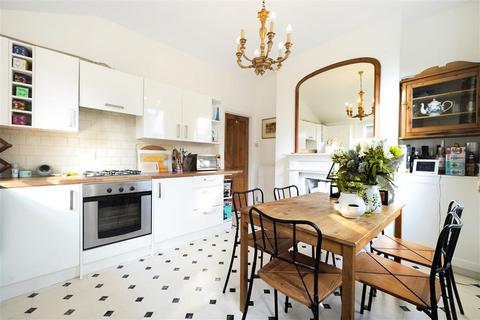 39a Trentham Street, London, SW18 5AS