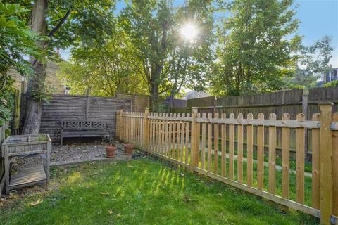 39a Trentham Street, London, SW18 5AS