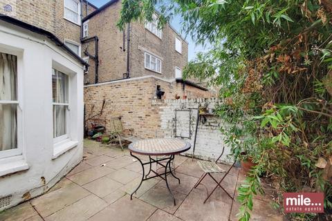 2 bedroom ground floor flat for sale, Denholme Road, London