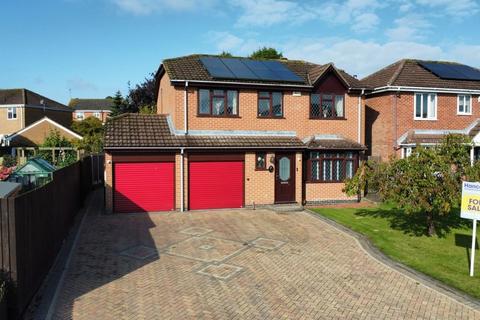 4 bedroom detached house for sale, Longfield Road, Melton Mowbray