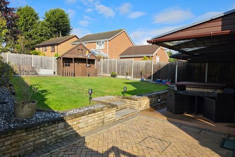 4 bedroom detached house for sale, Longfield Road, Melton Mowbray