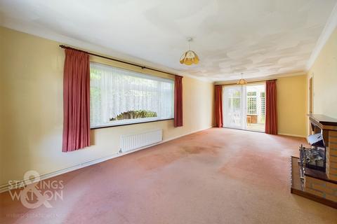 3 bedroom detached bungalow for sale, Hall Moor Road, Hingham, Norwich