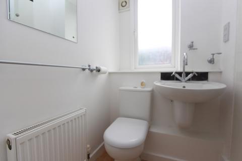 Studio for sale, The Turret, Rayners Lane, HA2