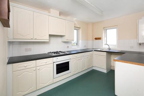 3 bedroom apartment for sale, Maudlin Drive, Teignmouth