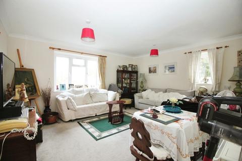 1 bedroom flat to rent, Forest Close, Chislehurst