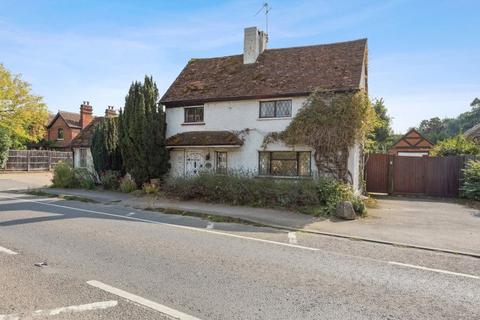 2 bedroom detached house for sale, Marlow Road, Marlow SL7