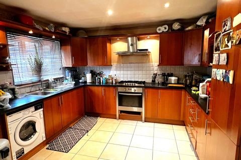 3 bedroom house for sale, Bridgelands Close, Beckenham, BR3