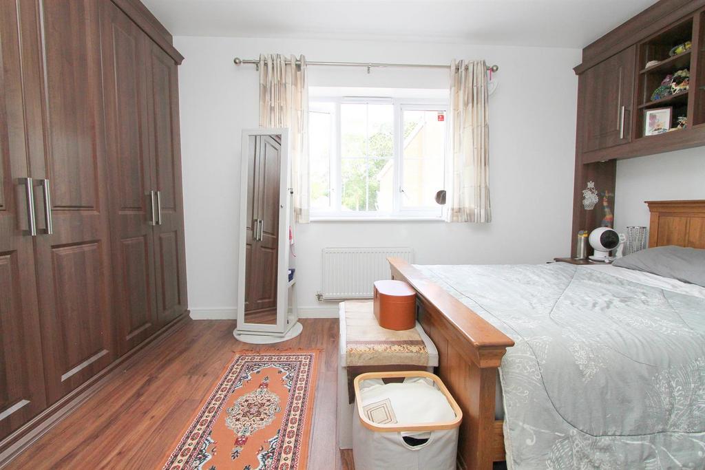 Bedroom 1.jpg