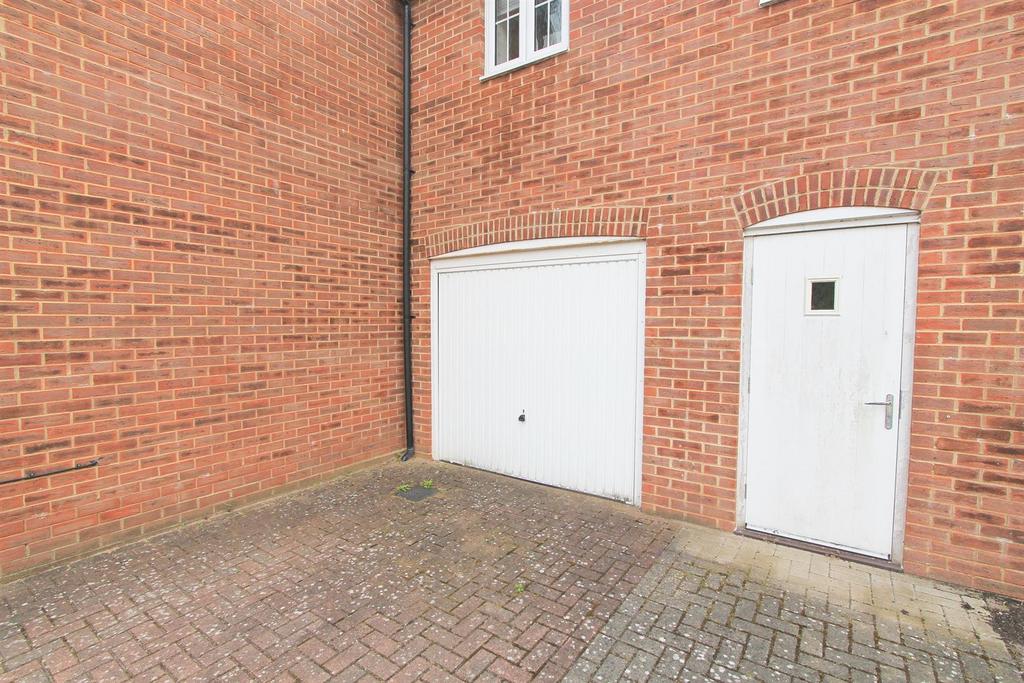 Garage.jpg