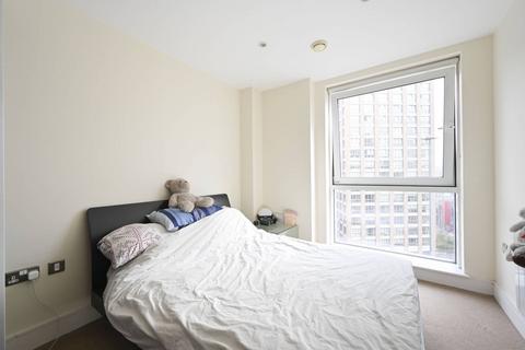 1 bedroom flat for sale, Wharfside Point South, E14, Canary Wharf, London, E14