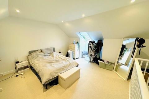 2 bedroom flat to rent, Spitalfield Lane, Chichester