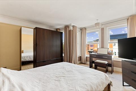 81 Chart Road, Folkestone, CT19 4EP
