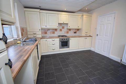 3 bedroom semi-detached bungalow for sale, Highfield Road, South Shields