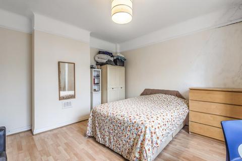 1 bedroom flat for sale, Belsize Grove, Belsize Park