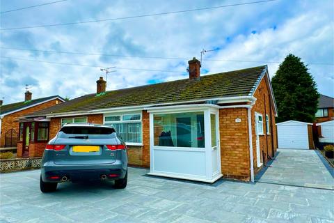 2 bedroom semi-detached bungalow for sale, Carmelite Crescent, St Helens