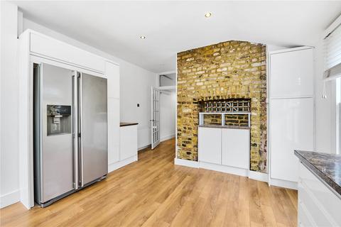 3 bedroom maisonette for sale, Haverhill Road, London, SW12