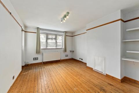 1 bedroom flat for sale, Brick Farm Close, West Hall Road, Kew, Richmond, Surrey TW9