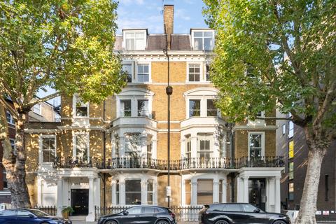 1 bedroom flat for sale, Addison Road, Holland Park, London