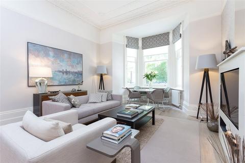 3 bedroom flat to rent, Redcliffe Square, Chelsea, London