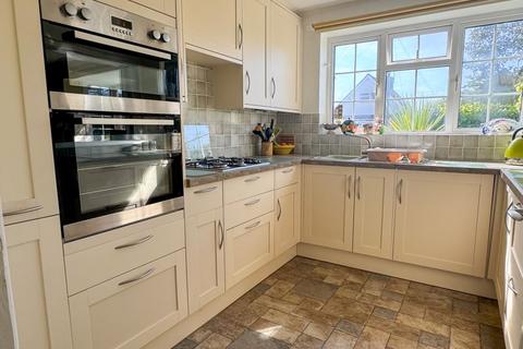 2 bedroom detached bungalow for sale, Elmer Sands, West Sussex