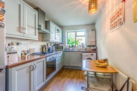 1 bedroom flat to rent, Chillingworth Road, Holloway, London, N7