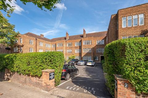 3 bedroom flat for sale, Kings Keep, Putney, London, SW15