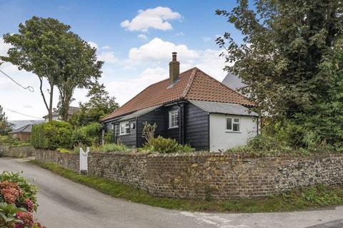 2 bedroom detached bungalow for sale, St. Margaret's At Cliffe