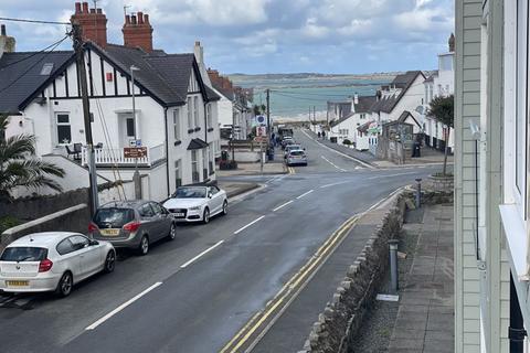 2 bedroom apartment for sale, Rhosneigr, Isle of Anglesey