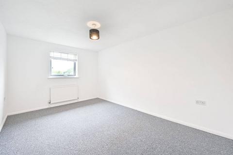 2 bedroom flat to rent, Oakleigh Road North, Whetstone, London, N20