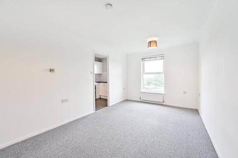 2 bedroom flat to rent, Oakleigh Road North, Whetstone, London, N20