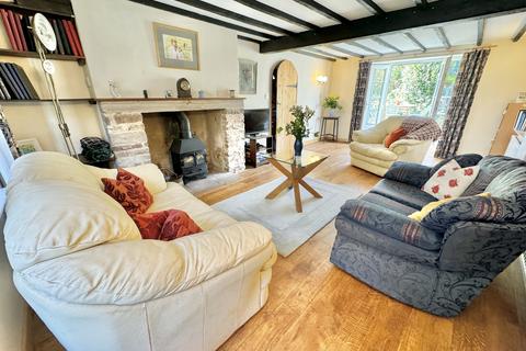 3 bedroom end of terrace house for sale, Moorfield Avenue, Blakeney, Gloucestershire, GL15 4DA