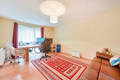 2 bedroom flat to rent, Bollo Bridge Road, South Acton, London, W3