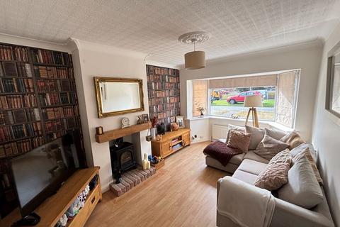 3 bedroom terraced house for sale, Beacon Road, Great Barr, Birmingham B43 7BX