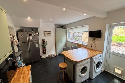 107 Beacon Road, Great Barr, Birmingham, B43 7BX