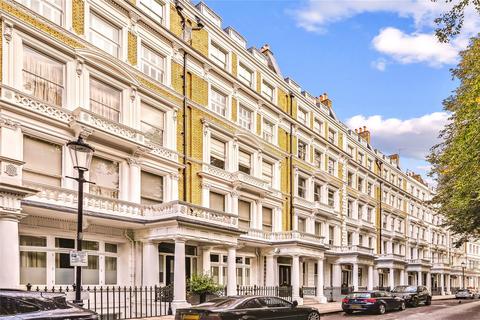 1 bedroom flat for sale, Courtfield Gardens, South Kensington, London