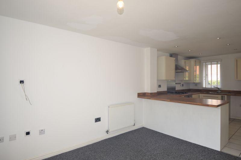 Lounge / kitchen