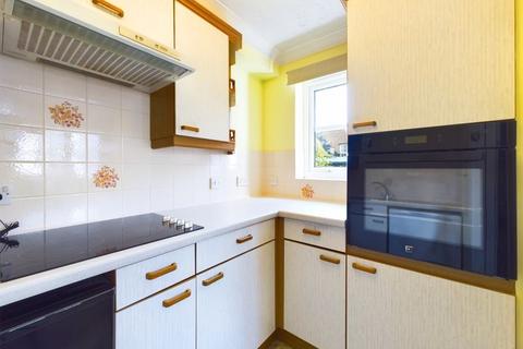 1 bedroom retirement property for sale, HILLCROFT COURT, CATERHAM ON THE HILL
